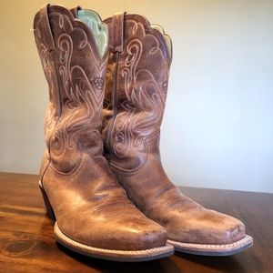 Ariat Women's Cowboy Boots size 10